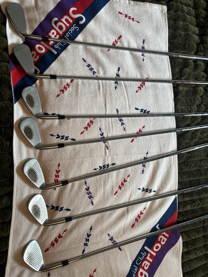 Mizuno JPX 919 Hotmetal Iron Set 4-PW / 105 Dynamic Gold and NS Pro - Image 2 of 4