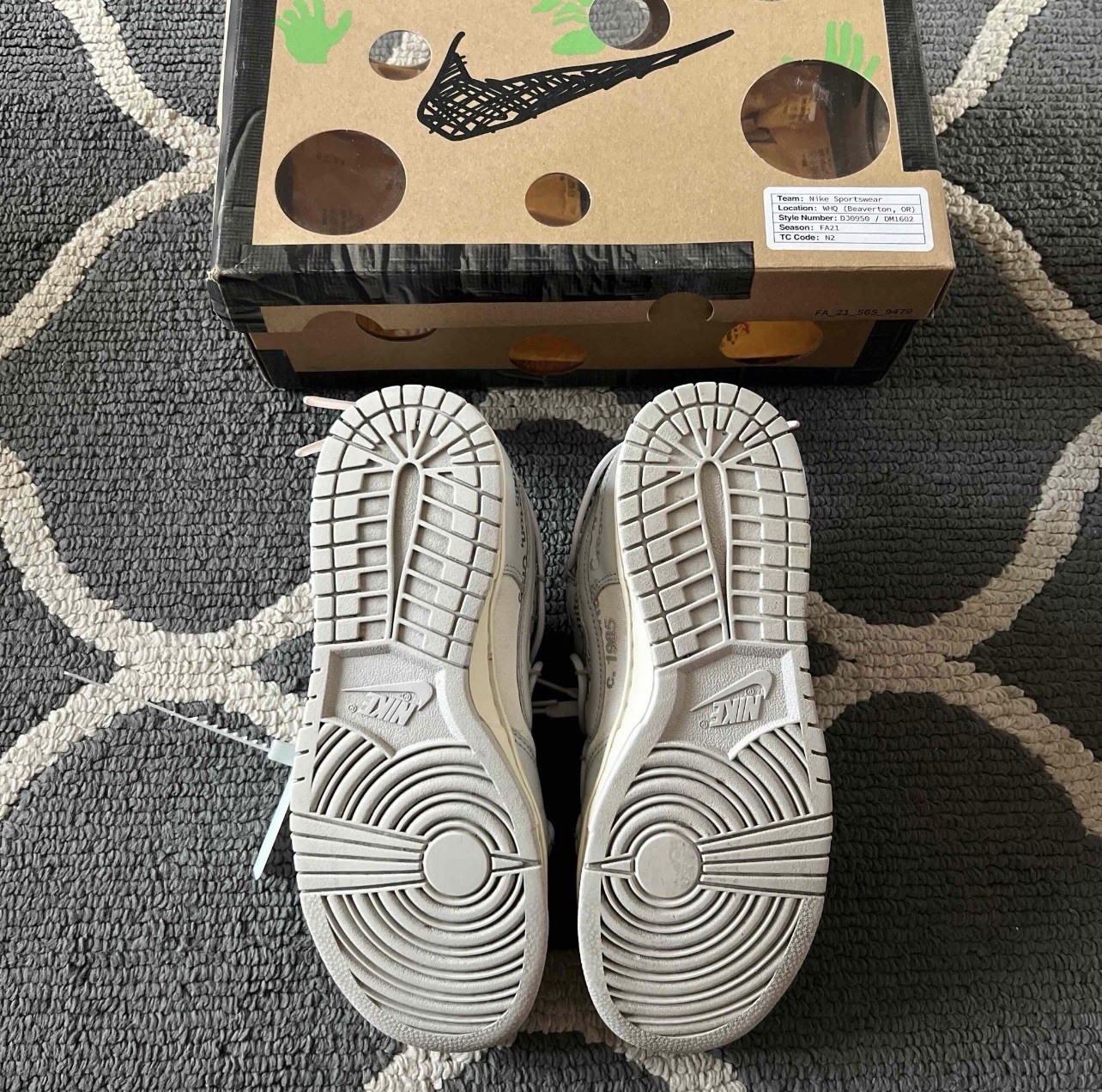 OFF WHITE X NIKE Taglia 8 5 Nike Off White x Dunk Low Lotto 49 di 50