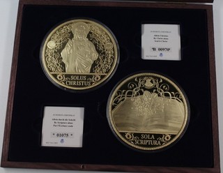 2x XL Gigant Medaille je 376 g 10 cm Jesus Christus Luther 500 Jahre Reformation