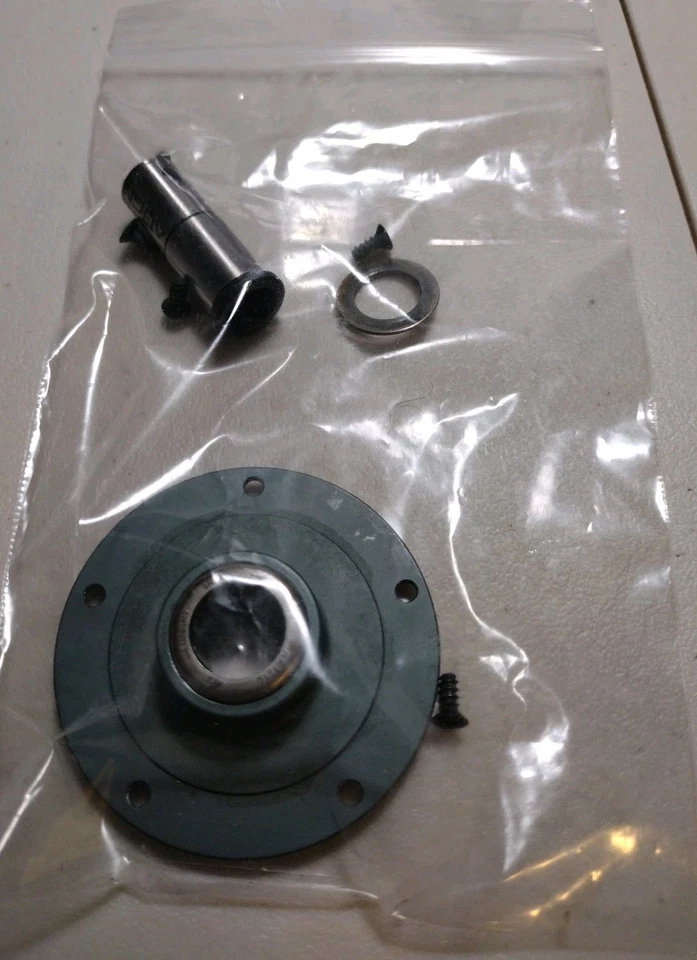 Trex 600 Main Gear Case - H60022 - Image 2 of 2