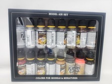 Vallejo METALLIC EFFECTS Model Air Acrylic Paint Set 16 Colors x 17ml  71181