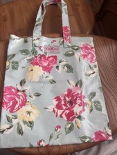 Vintage Cath Kidston Oilcloth Floral Book Bag Excellent condition, super pretty!
