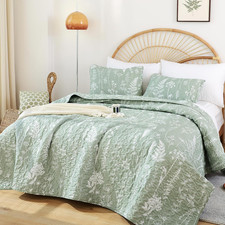 King Size Boho Quilt Set Sage Green Floral 3 Piece Lightweight Bedding Set