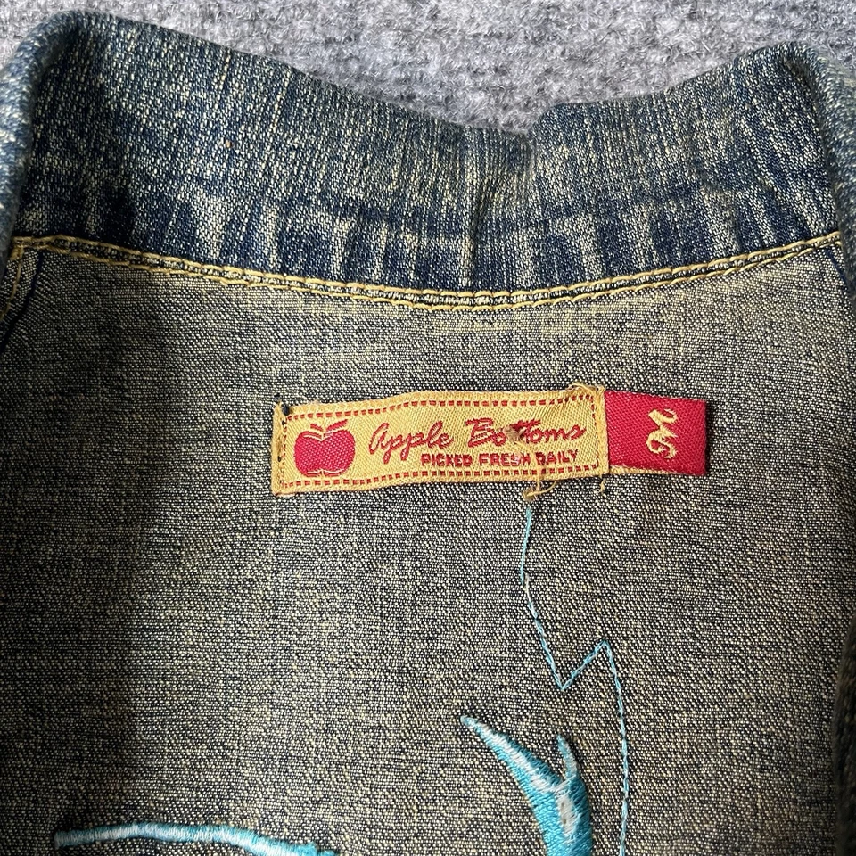 Apple Bottoms Womens Denim Jacket Juniors Size M Medium Y2K Embroidered Logo - Image 3 of 4