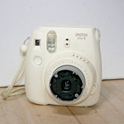 Fujifilm instax Mini 8 Instant Film Camera White *TESTED* W AA batteries