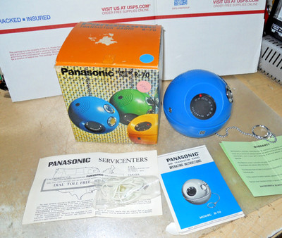 70s●レトロポップ／ナショナル パナペット R−70●AMラジオ／受信OK Vintage Panasonic Panapet 70 R-70 AM Transistor Radio Ball Blue
