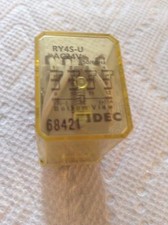 IDEC RY4S-U 24VDC Relay