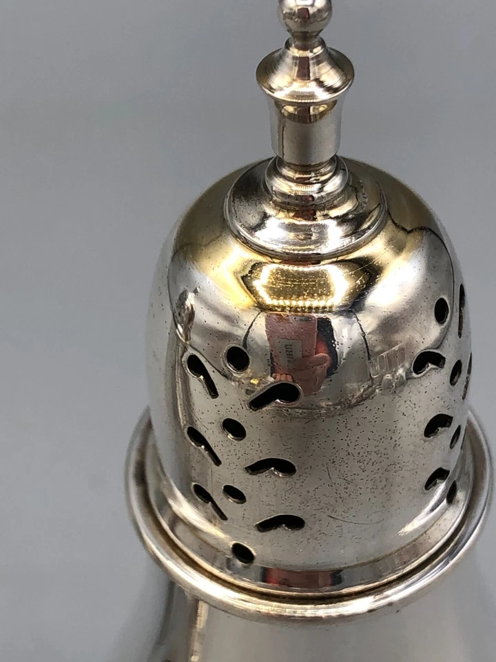 Juego de coctelera de sal y pimienta Prelude by International de plata esterlina 124 64/2 Foto 2 de 4