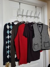 Lot of Fall/Winter Women Tops Sz Medium Mixed Brands  Colors Nice Lot 