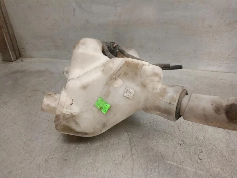 9681735280 reservoir lave-glace avant pour CITROEN C3 PICASSO (SH ) 1.6 5196716 - Photo 4/4