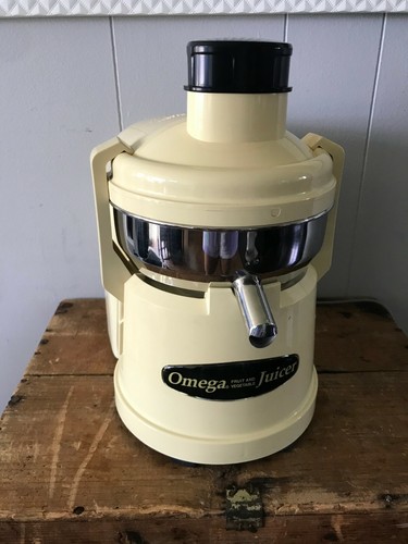 Vtg Omega OM-110 Fruit Vegetable Juice Extraction Extractor Drink Machine  Juicer | eBay