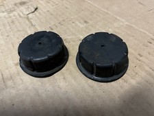 Yamaha Xjr1300 Fuel Tank Rubbers From A 2008 Model