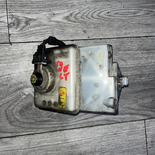 Brake fluid reservoir