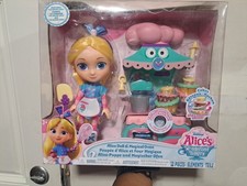 Disney Junior Alice  s Wonderland Bakery 10-inch Alice  Magical Oven Doll
