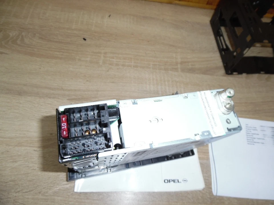 OPEL Vectra C Signum CDR 2005 Radio CD mit Code Entheiratet VDO 13138245 Meriva  - Bild 4 von 4