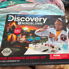 Discovery Mindblown Ultimate Science Kit 3-in-1 STEM Experiment Set, 8