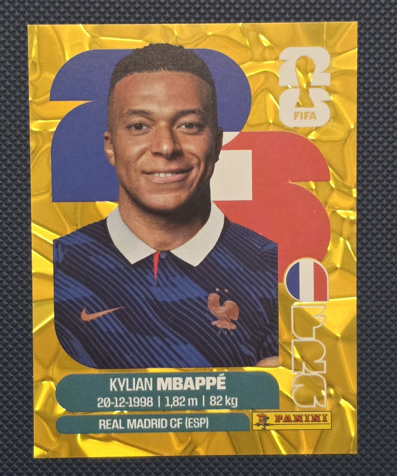 2026 Panini FIFA World Cup Kylian Mbappe Gold Crumple FRA20 France Rare view 1