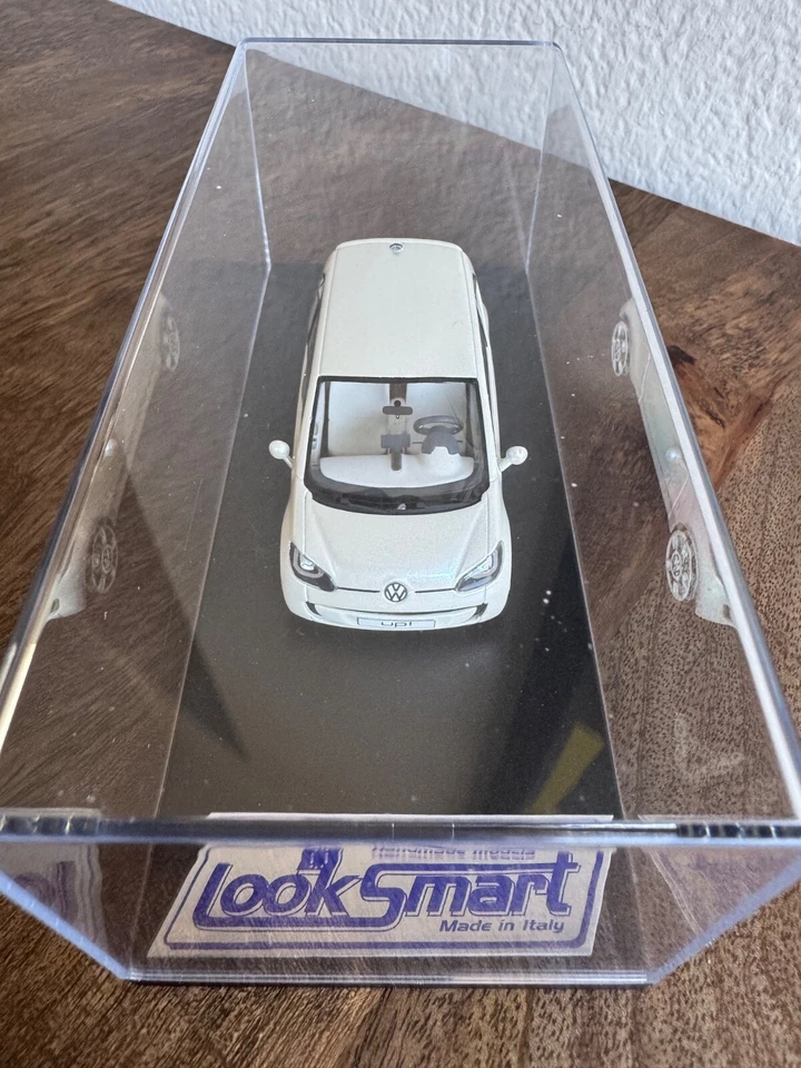 VW UP! Concept •  Looksmart 1:43 • über rare Quail Motorsports Concours • NEW - Image 2 of 4