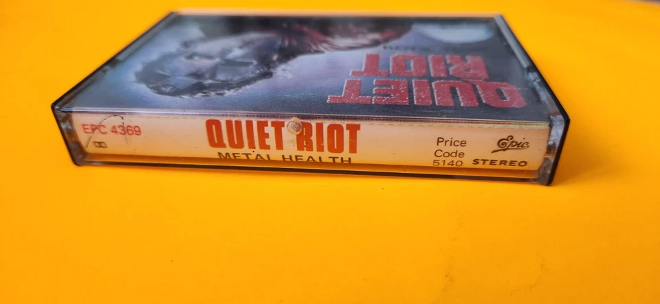 QUIET RIOT - Metal Health Cassette 1983 ,FREE POSTAGE AND TRACKING !!! - Image 2 of 4