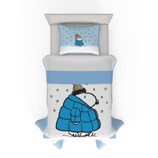 Peanuts Snoopy Puffer Coat Holiday  Christmas Quilt Bedding Super Soft 2 Piece