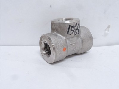 245504 New-No Box; Industry-Std 20YC06 Pipe Tee; SS-316; 1/2NPT; Class 3000