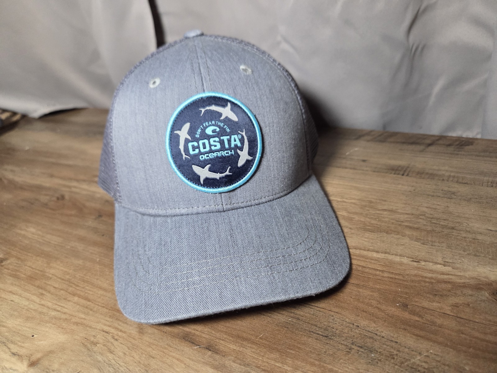 Men One Size Gray Mesh Back Perfect Condition
