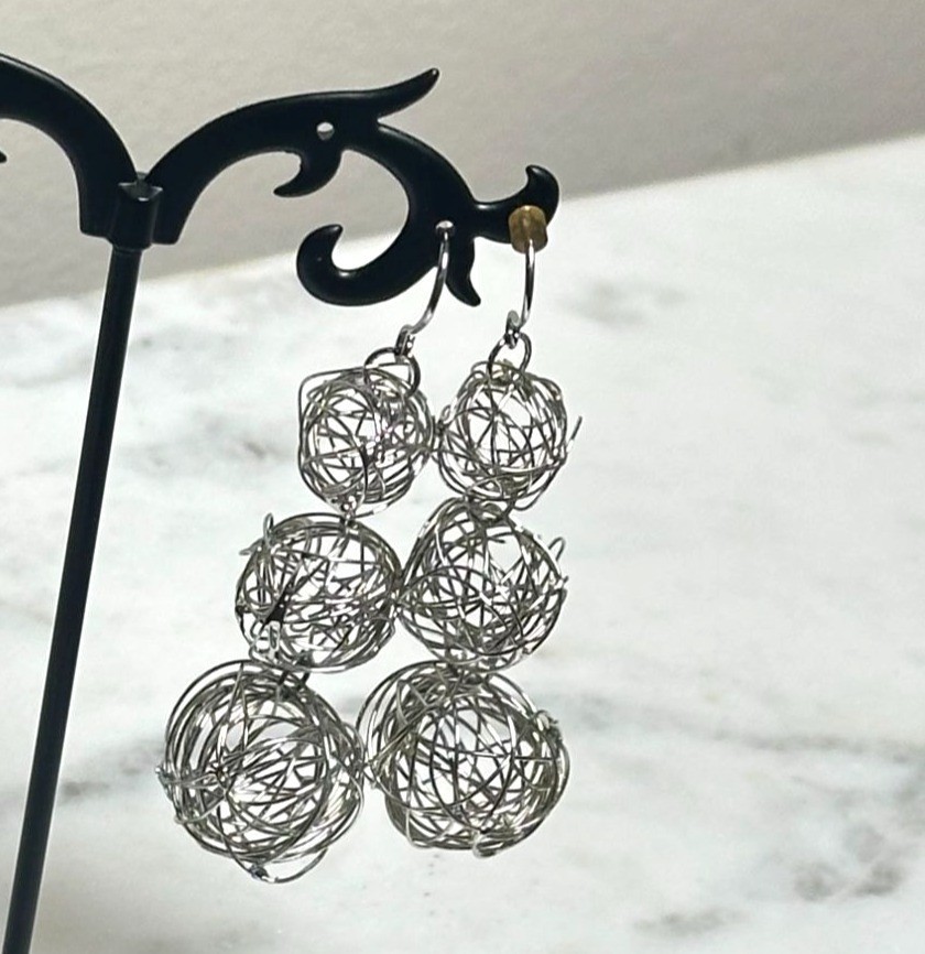Silver Wire Orb Dangle Earrings 3” Statement Mode… - image 2
