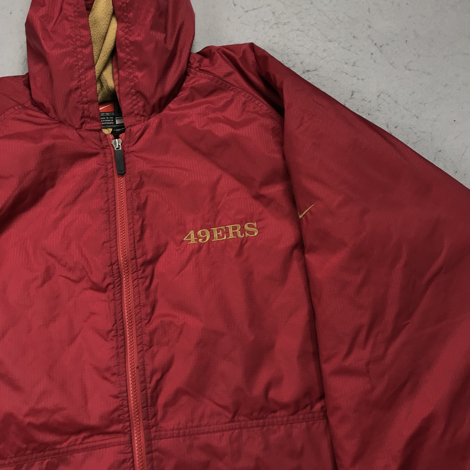 SACAI X NIKE VINTAGE San Francisco 49ers Giacca Uomo 2XL Rosso Oro Nike Parka NFL Anni 90