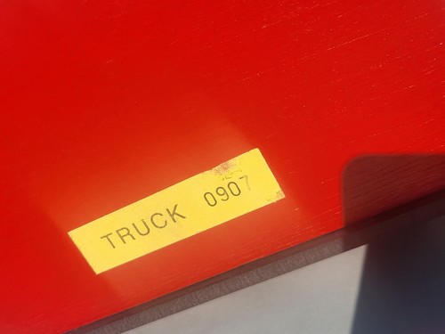 No tin toy (Wood & bisquit) Memorabilia COCA COLA PEN HOLDER TRUCK limited edit. - Picture 14 of 20
