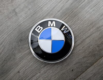 BMW E30 E28 Heck Kofferraum Kofferraumdeckel Emblem Badge Roundel Neu Original 51141872969