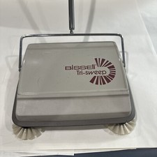 Bissell Tri-Sweep Mechanical Carpet sweeper