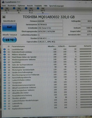 interne 2,5-Zoll-SATA-Festplatte Toshiba MQ01ABD032, 320GB, 5400RPM, 8MB, top