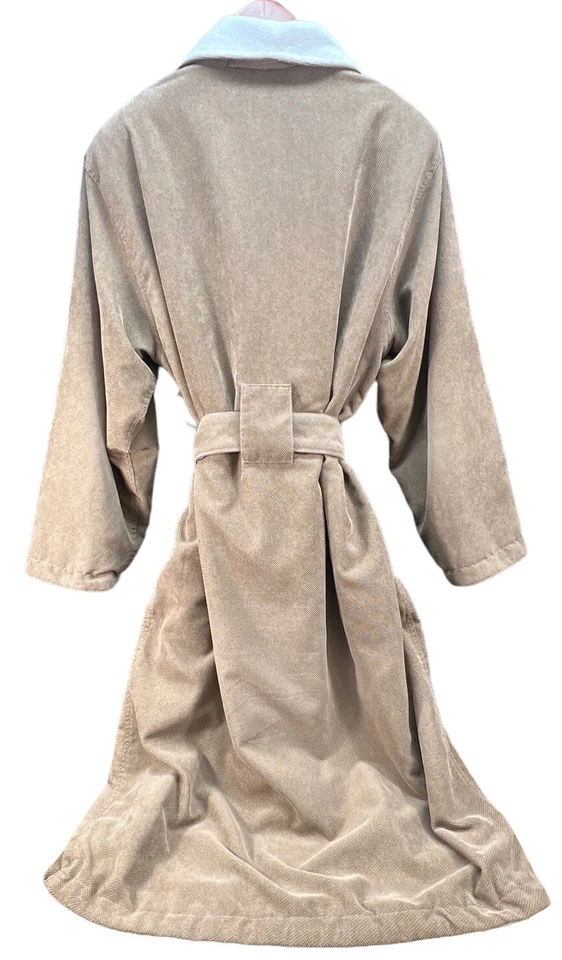 Bata de microfibra de pana de ciprés Monarch forrada en felpa de piel sintética marrón L Foto 3 de 4