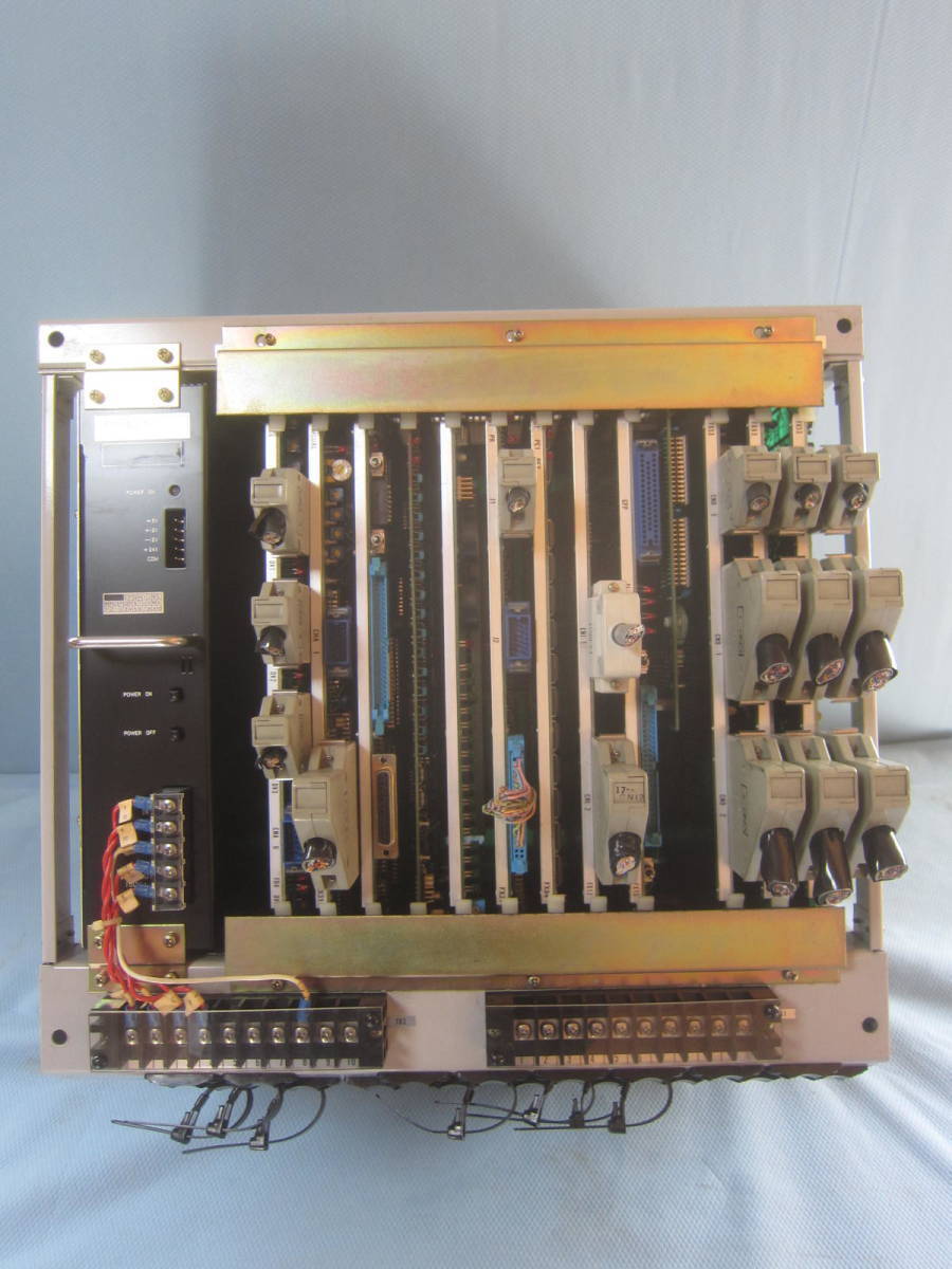 MITSUBISHI CONTROL UNIT MELDAS-M2 UF01A | eBay MITSUBISHI CONTROL UNIT MELDAS-M2 UF01A | eBay