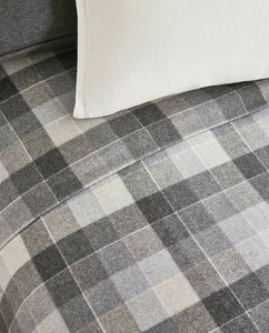 zara home plaid