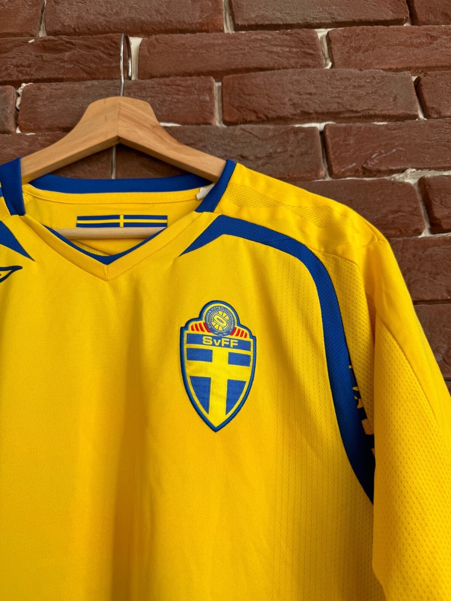 ウェア 00s umbro Sweden national team uniform SWEDEN 2000s FOOTBALL SOCCER TRACKSUIT UMBRO sz XS MEN BLUE
