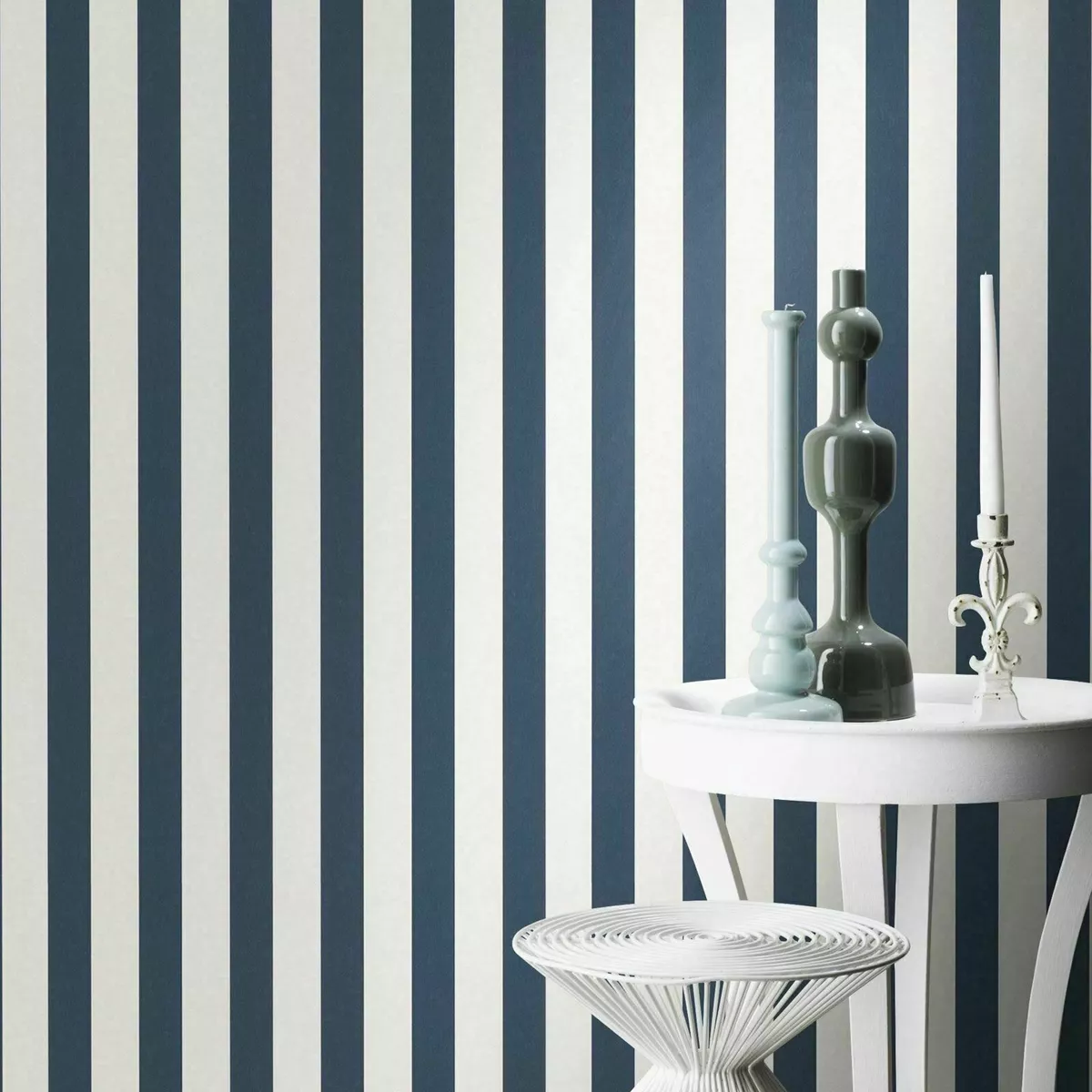 Navy and white wallpaper online