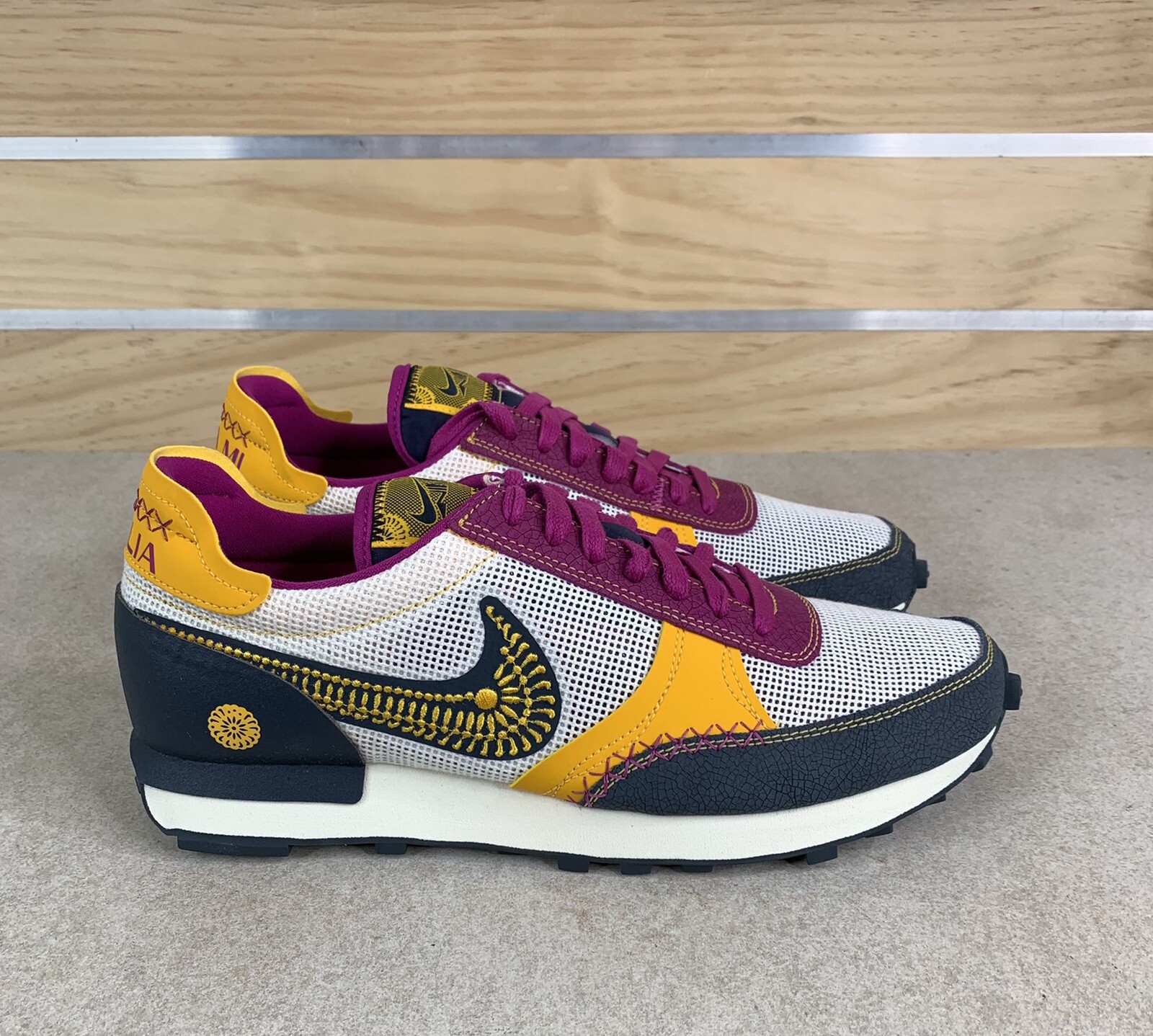 Size 8.5 - Nike Daybreak Type DÃƒÂa de Muertos 2020 for sale online | eBay