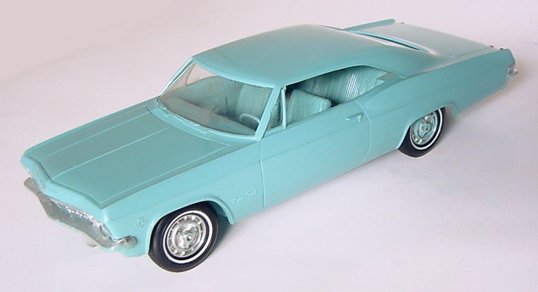 1965 AMT 8" FRICTION DEALER PROMO CHEVROLET IMPALA SUPER SPORT 2 DOOR SEDAN BLUE