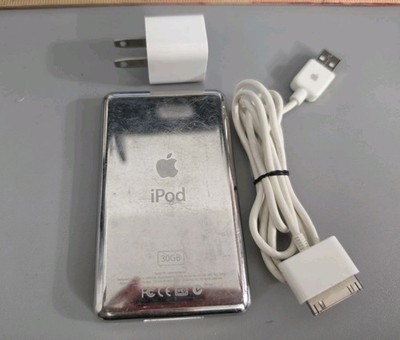 Apple iPod A1136 Classic 5th Gen 30GB - White | eBay