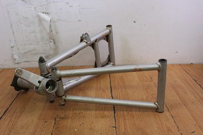 2003 Yamaha RX-1 Mountain Front Right Lower Upper A-Arms 8EP-23580-01-00