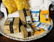 7 Pieces Amazon Shipping Boxes Envelopes Packages Dollhouse Miniatures Lot