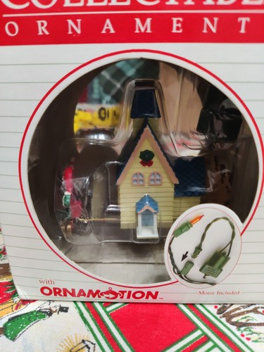 1989 Noma Motion Ornament rotierender Weihnachtsmannschlitten um ein Haus - Bild 2 von 6