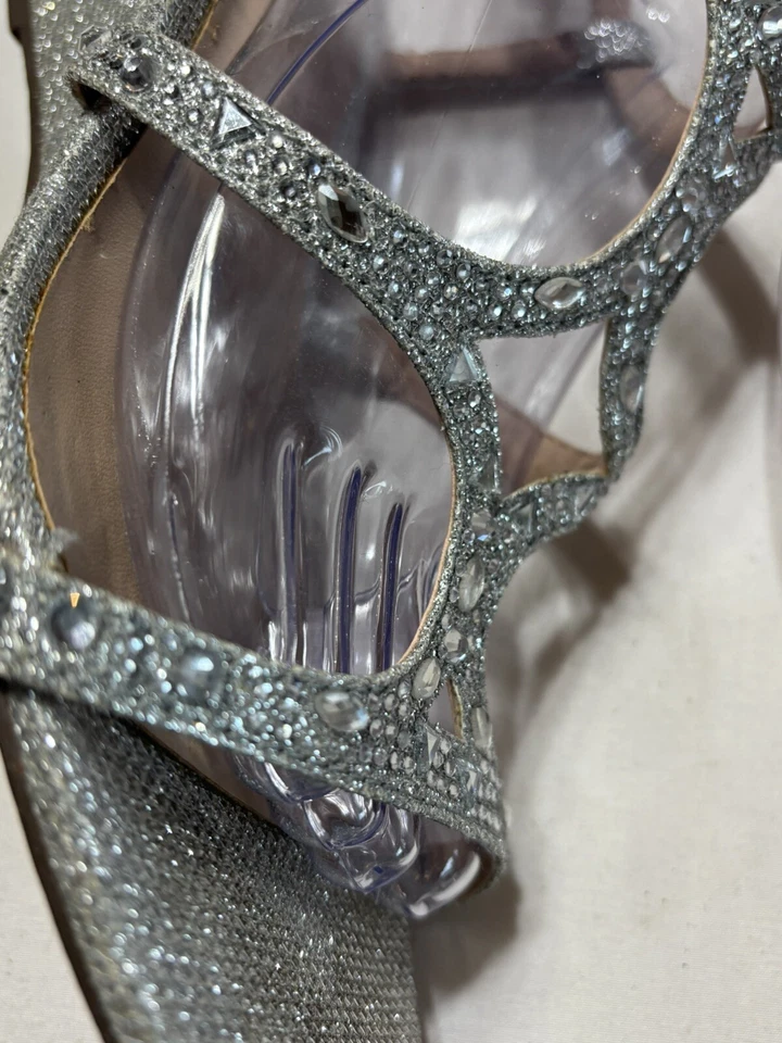 Silver Rhinestone Sparkle Wedge Dressy Sandals Call It Spring Women’s 8.5 - Image 2 of 4