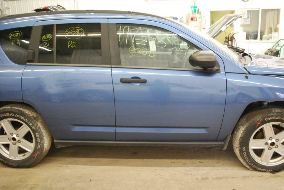 Puerta delantera para conjunto de brújula Blu Pwr menos espejo 5D1 derecha Foto 3 de 4