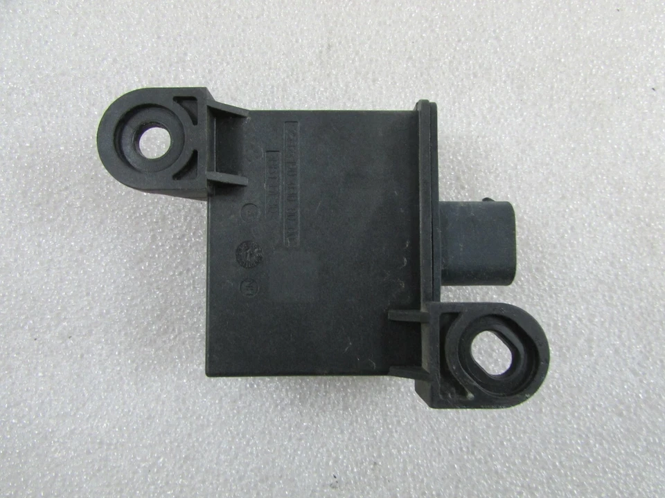 Lamborghini Aventador, Antena Sensor de Pressão dos Pneus, Usado, P/N 7PP907283 - Imagem 4 de 4