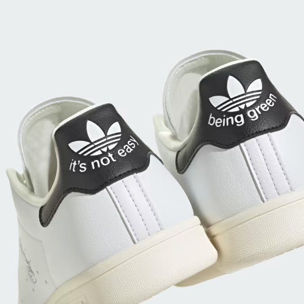 adidas disney kermit