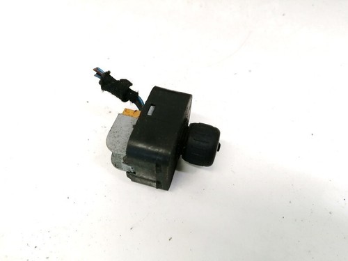 Audi A4 2004 Wing mirror control switch (Exterior Mirror Switch) 8 #1610210-07