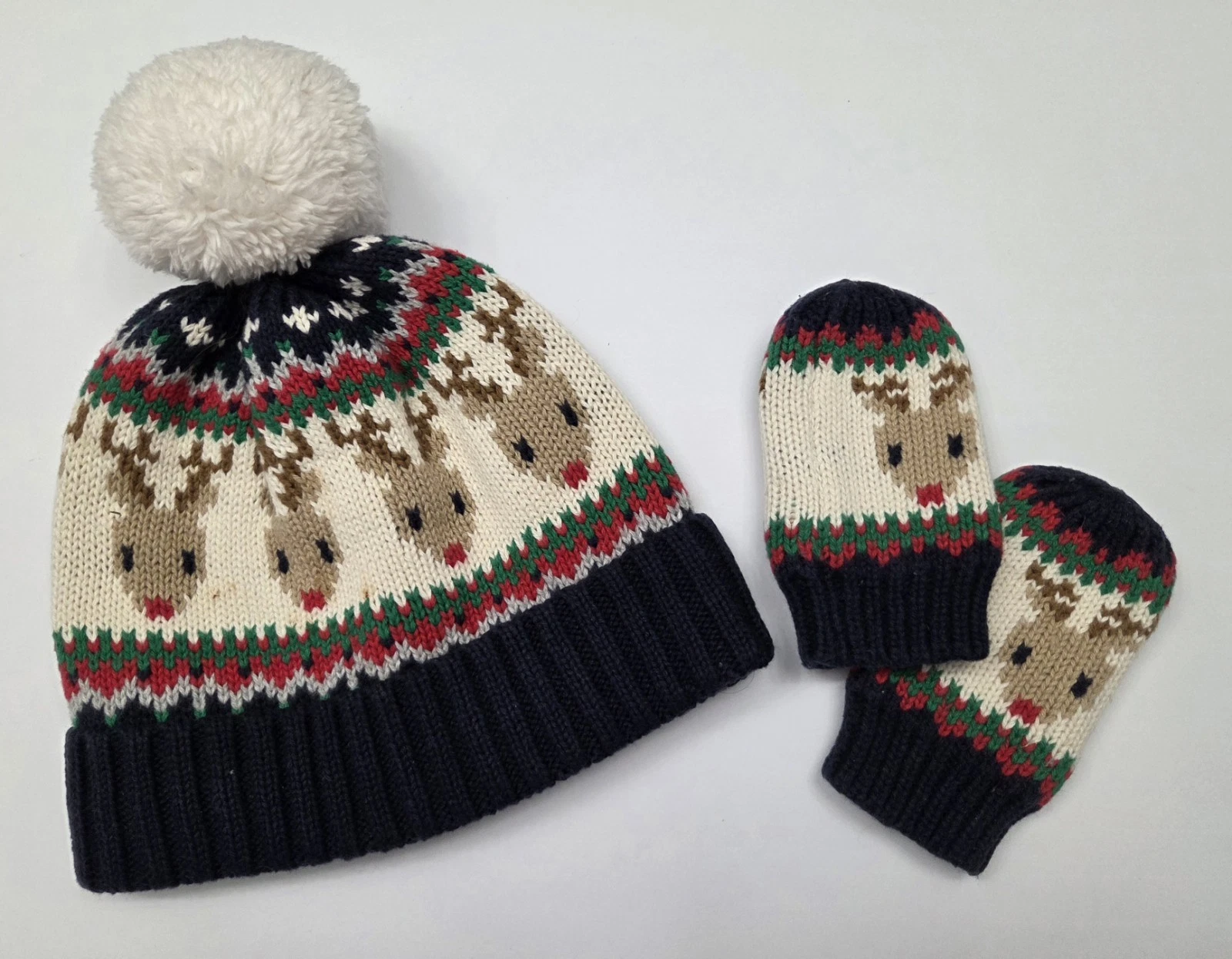 Baby GAP 12-18 Month Soft Knit Pom Pom Fairisle Reindeer Beanie & Mitten Set
Opens in a new window o