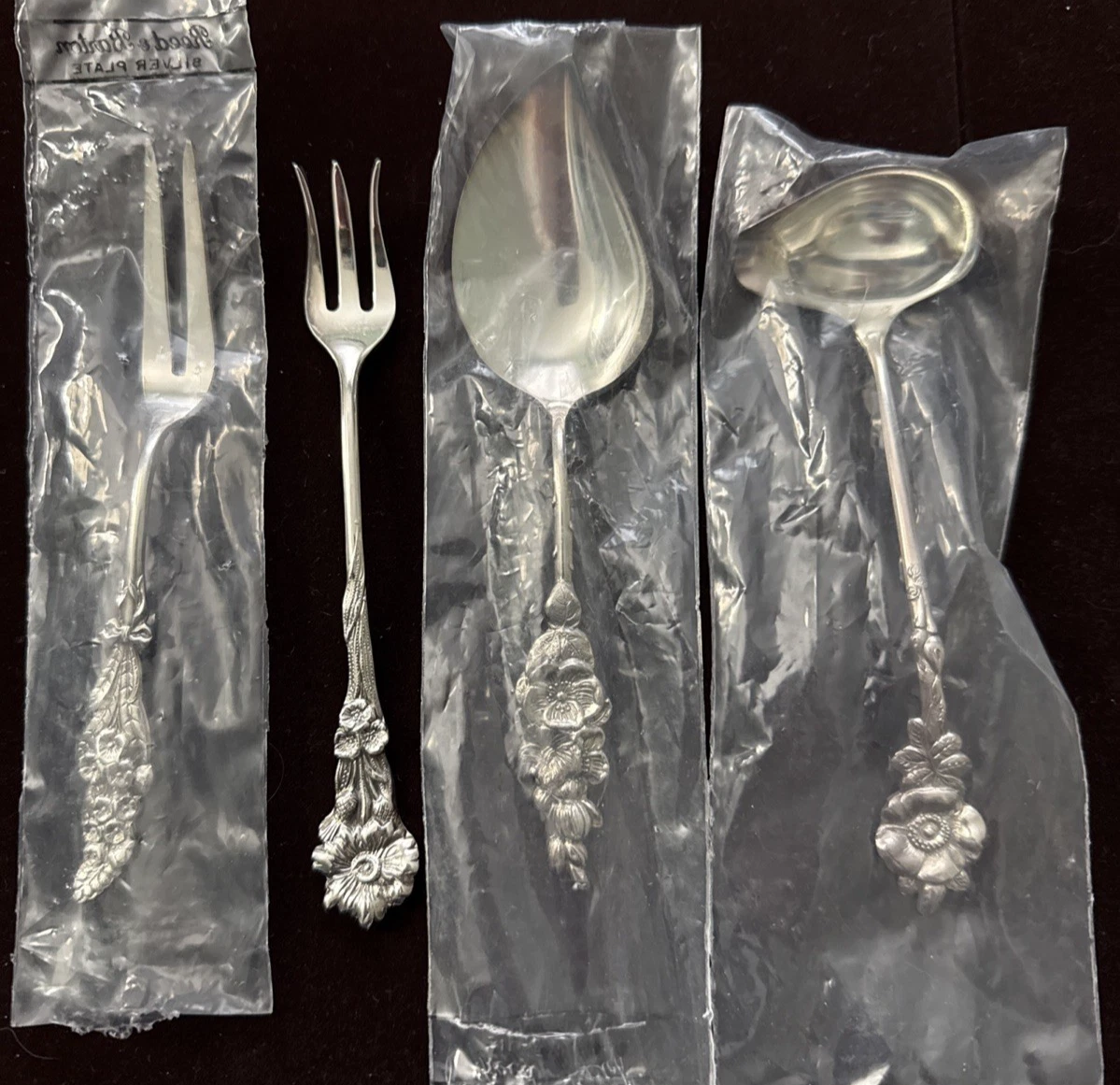 Reed & Barton Hostess Set Antique US Silver-Plated Flatware for